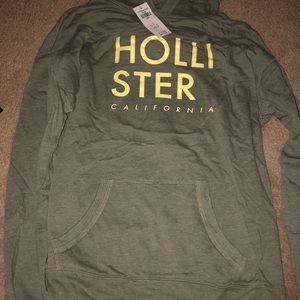 Hollister sweatshirt